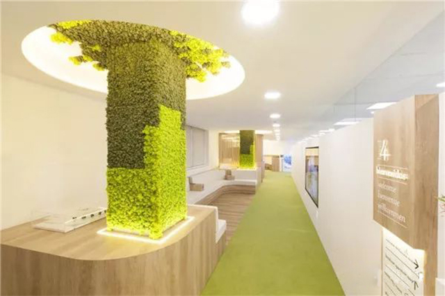 ����̦�\������