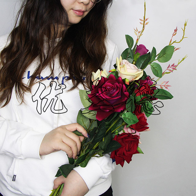 �����¼���